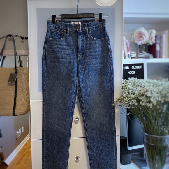 MADEWELL Denim. Classic straight Jeans in Coldbrook wash. 27 Tall - Picture 2 of 7